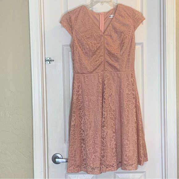 Muadress Pale Pink with lace overlay Dress Size Large - Picture 1 of 11